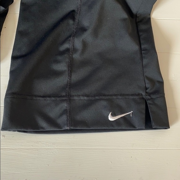 A: Nike Dry-Fit Black Active wear Wide Capris Leg Womens M - Picture 2 of 8